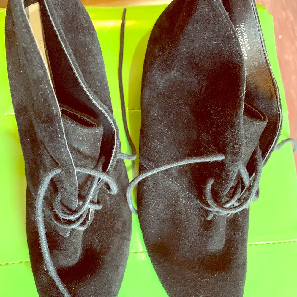 Ankle wedge boots